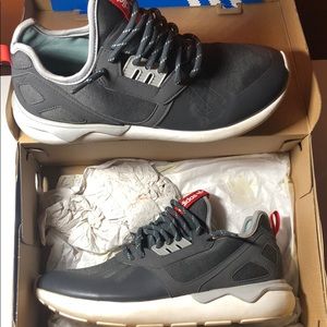 Adidas tubular